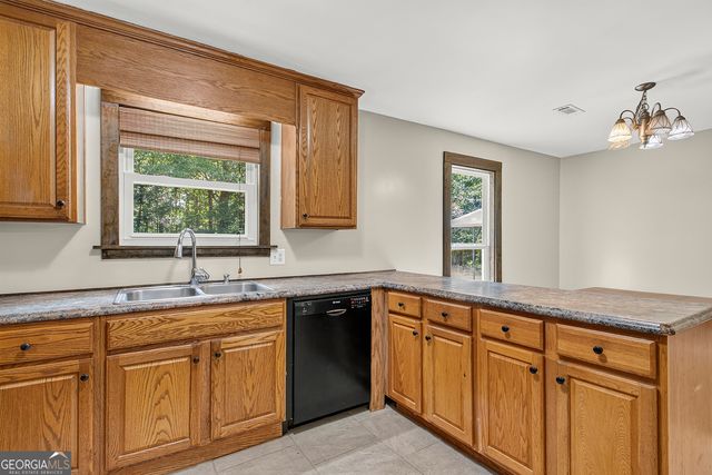 4673 Boxankle Road, Barnesville, GA 30204