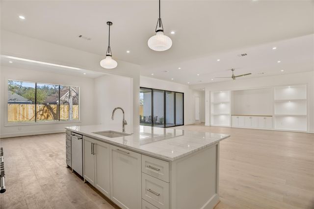 7908 Westwood Drive, Houston, TX 77055