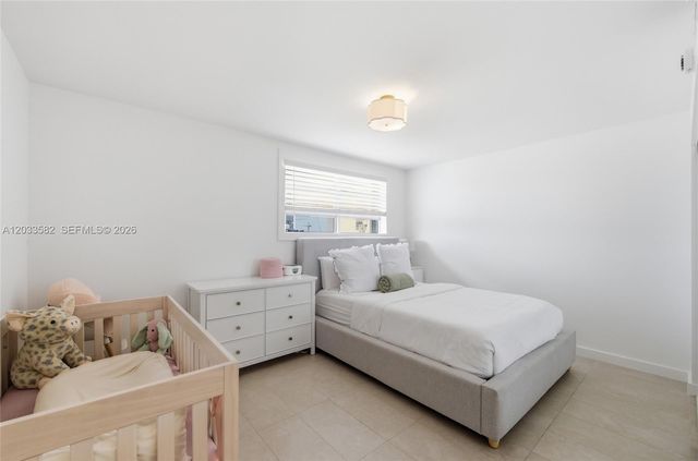 17800 Atlantic Boulevard PH3, Sunny Isles Beach, FL 33160