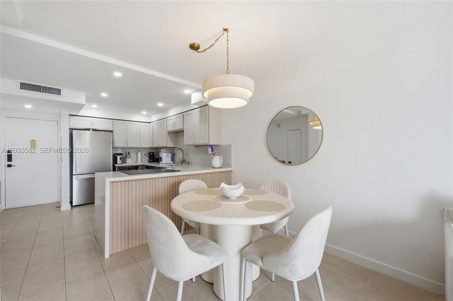 17800 Atlantic Boulevard PH3, Sunny Isles Beach, FL 33160