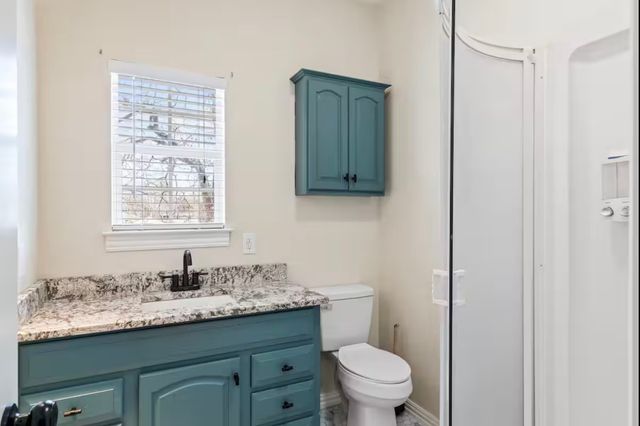 106 White Oak Drive, Mabank, TX 75156