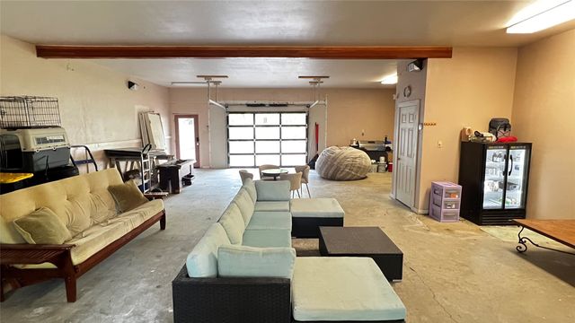 106 White Oak Drive, Mabank, TX 75156
