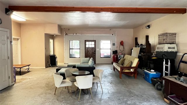 106 White Oak Drive, Mabank, TX 75156
