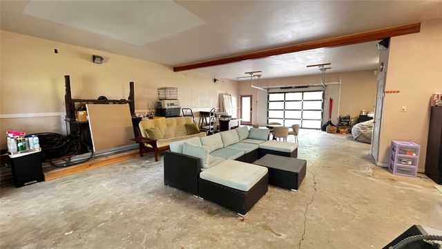 106 White Oak Drive, Mabank, TX 75156