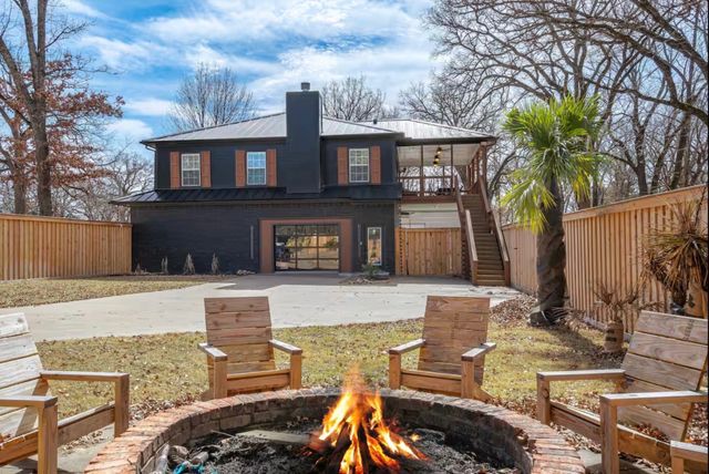 106 White Oak Drive, Mabank, TX 75156