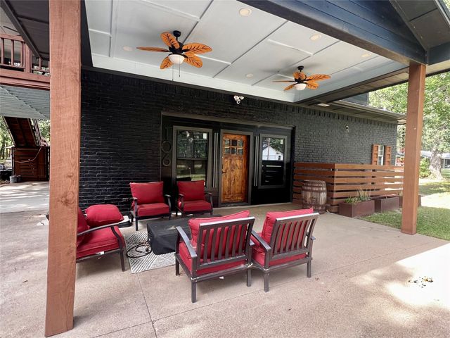 106 White Oak Drive, Mabank, TX 75156