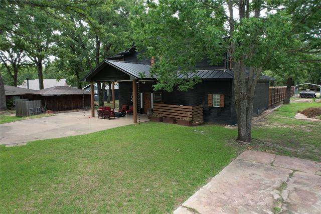 106 White Oak Drive, Mabank, TX 75156