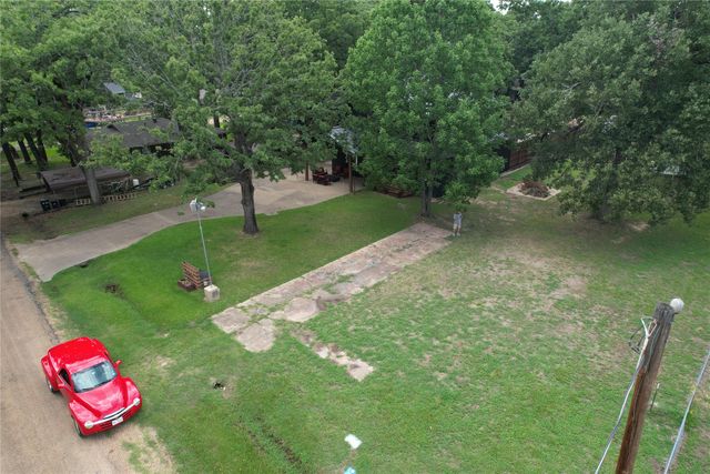 106 White Oak Drive, Mabank, TX 75156
