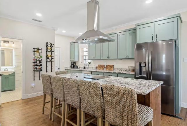 106 White Oak Drive, Mabank, TX 75156