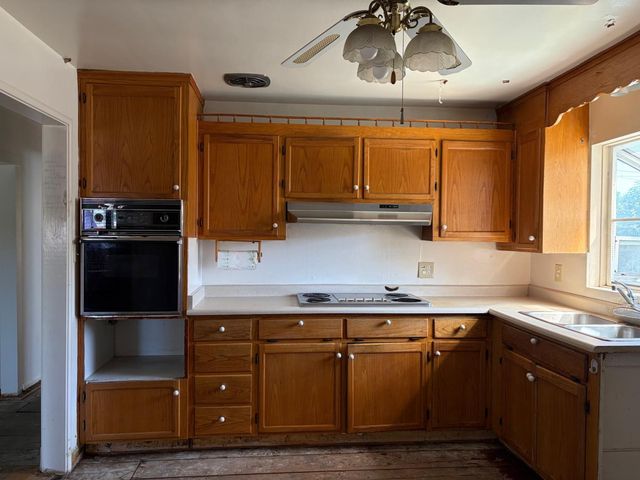 2867 Christina Ave, Stockton, CA 95204