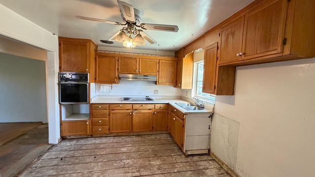 2867 Christina Ave, Stockton, CA 95204