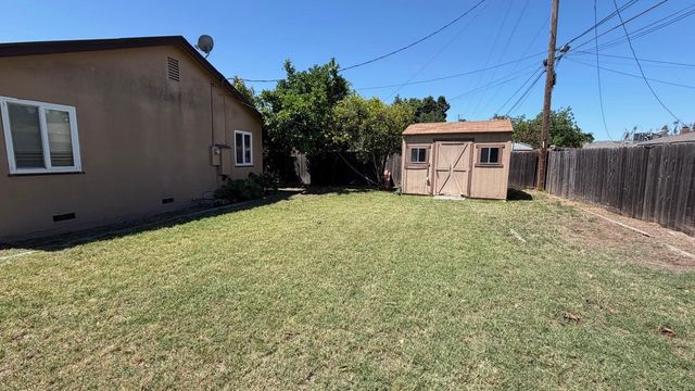 2867 Christina Ave, Stockton, CA 95204