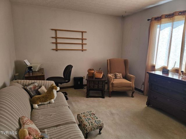 175 Fincastle Heights Road, Jonesville, VA 24263