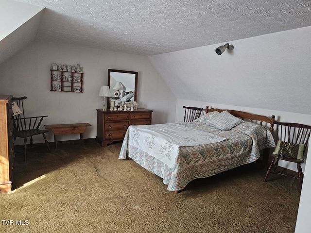 175 Fincastle Heights Road, Jonesville, VA 24263