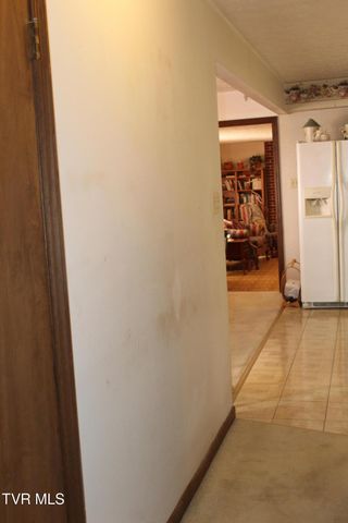 175 Fincastle Heights Road, Jonesville, VA 24263