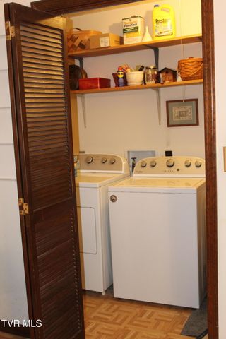 175 Fincastle Heights Road, Jonesville, VA 24263