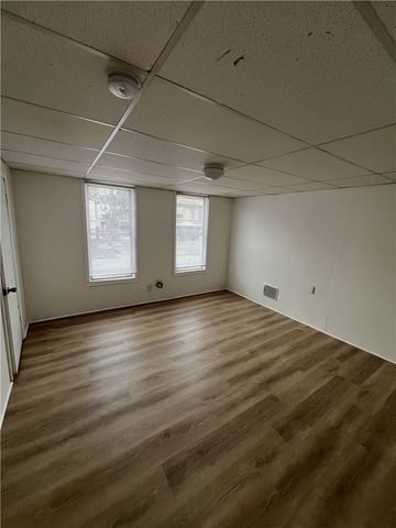 2931 Zephyr Ave, Sheraden, PA 15204