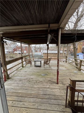 2931 Zephyr Ave, Sheraden, PA 15204