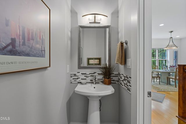 10004 Sandcreek Court, Chapel Hill, NC 27517