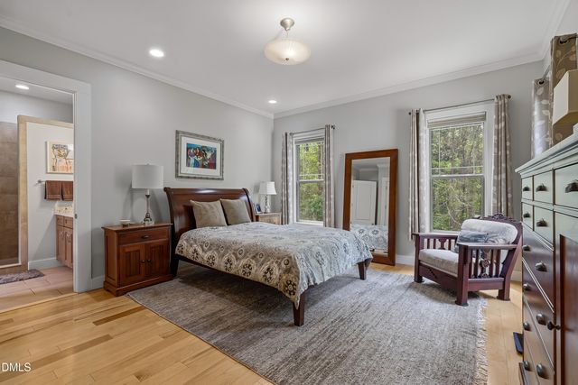 10004 Sandcreek Court, Chapel Hill, NC 27517