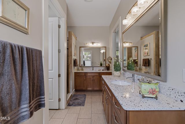 10004 Sandcreek Court, Chapel Hill, NC 27517