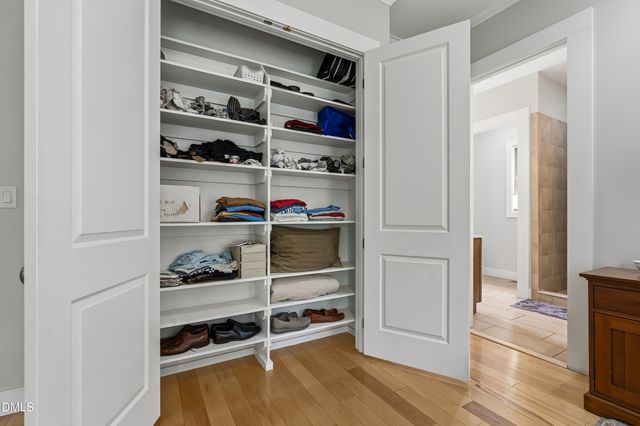 10004 Sandcreek Court, Chapel Hill, NC 27517