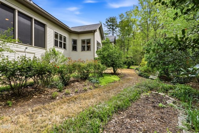 10004 Sandcreek Court, Chapel Hill, NC 27517