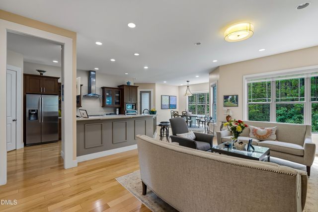 10004 Sandcreek Court, Chapel Hill, NC 27517