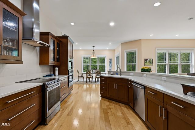 10004 Sandcreek Court, Chapel Hill, NC 27517