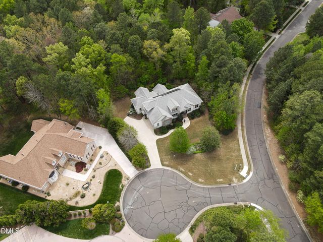 10004 Sandcreek Court, Chapel Hill, NC 27517