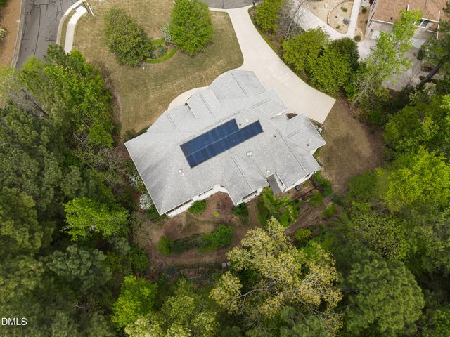 10004 Sandcreek Court, Chapel Hill, NC 27517