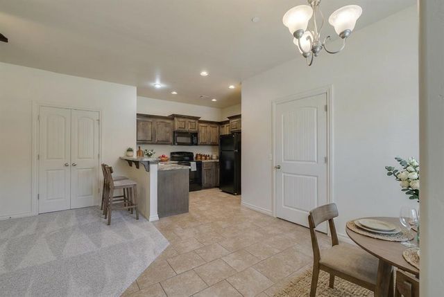 909 SW 92nd Street, Oklahoma City, OK 73139