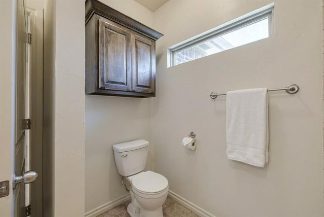 909 SW 92nd Street, Oklahoma City, OK 73139