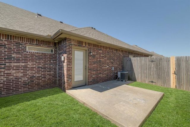 909 SW 92nd Street, Oklahoma City, OK 73139