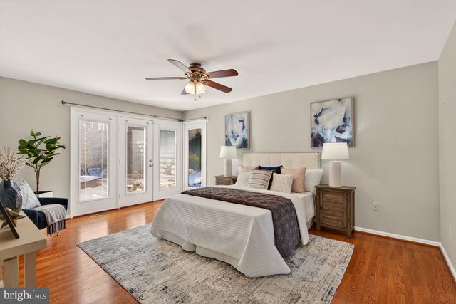 2924 ELMESMEADE CT, Oakton, VA 22124