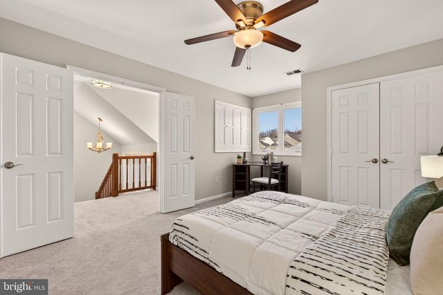 2924 ELMESMEADE CT, Oakton, VA 22124