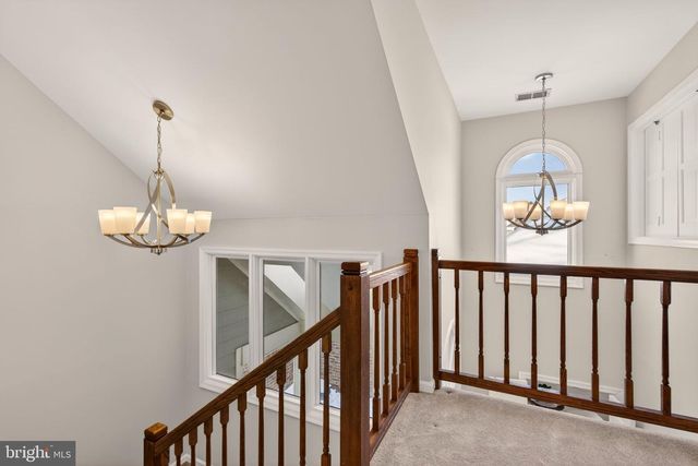 2924 ELMESMEADE CT, Oakton, VA 22124