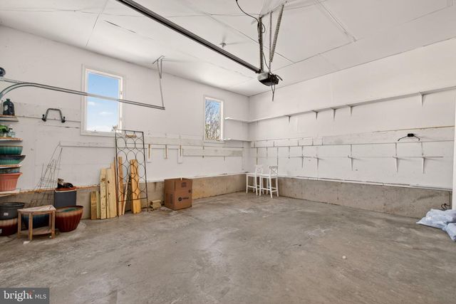 2924 ELMESMEADE CT, Oakton, VA 22124