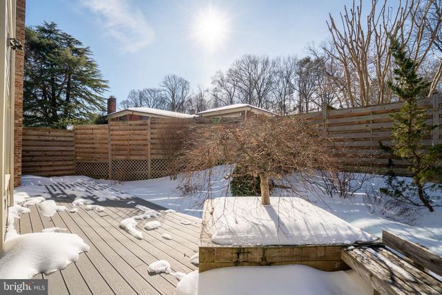 2924 ELMESMEADE CT, Oakton, VA 22124