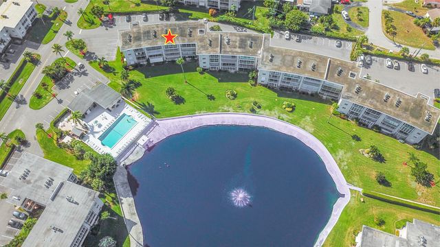 2728 N Garden Dr Drive N 413, Lake Worth, FL 33461
