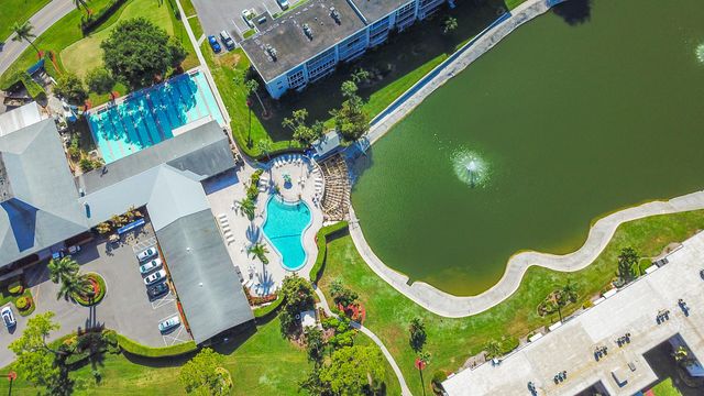 2728 N Garden Dr Drive N 413, Lake Worth, FL 33461