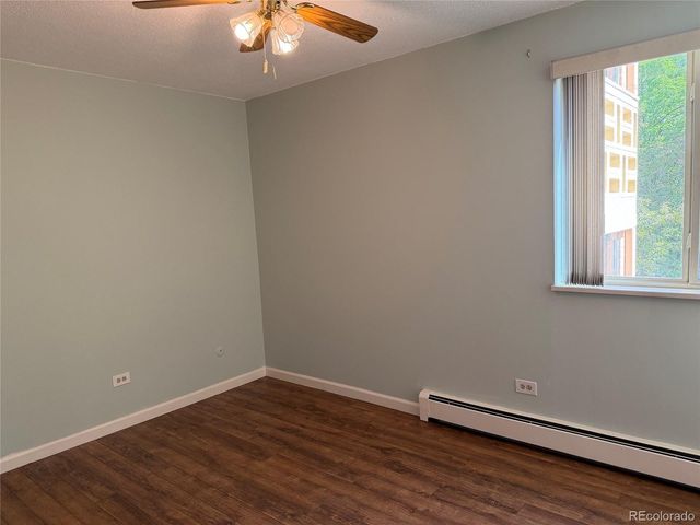 605 S Alton Way 12B, Denver, CO 80247