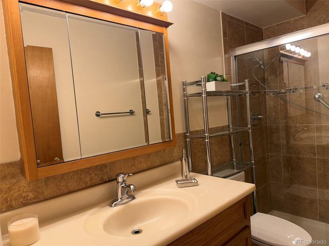 605 S Alton Way 12B, Denver, CO 80247