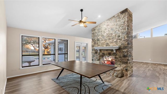 13035 E Tonne Drive, New Braunfels, TX 78132