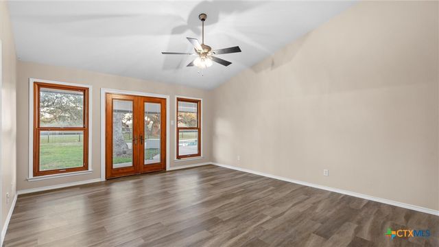 13035 E Tonne Drive, New Braunfels, TX 78132