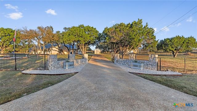 13035 E Tonne Drive, New Braunfels, TX 78132