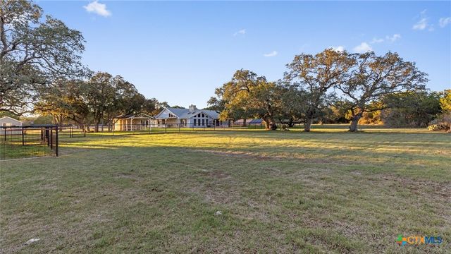 13035 E Tonne Drive, New Braunfels, TX 78132