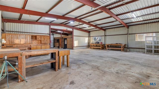 13035 E Tonne Drive, New Braunfels, TX 78132