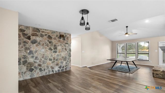 13035 E Tonne Drive, New Braunfels, TX 78132