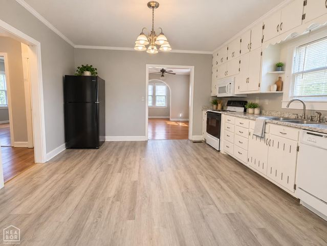 609 Warner, Jonesboro, AR 72401